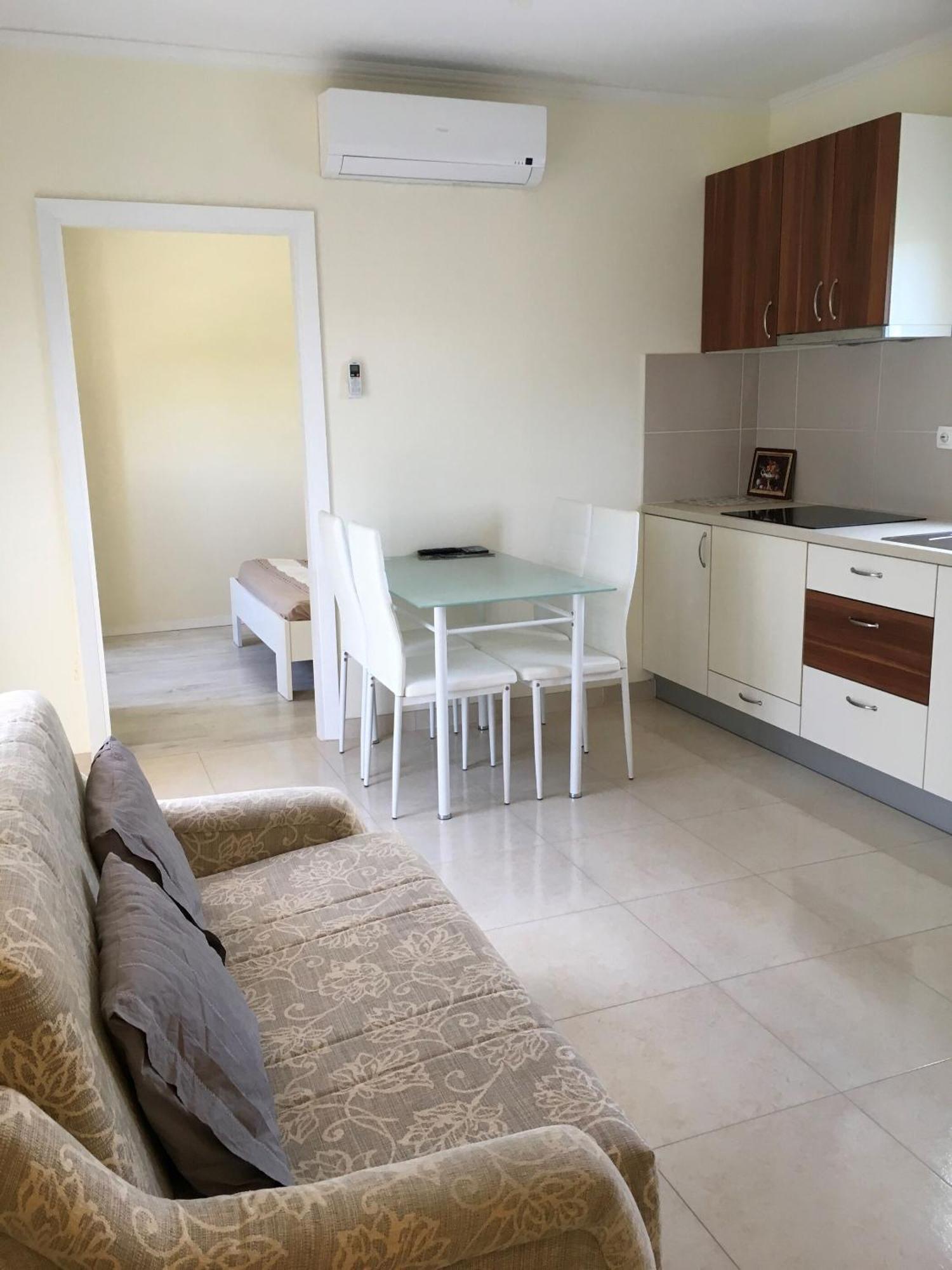 Apartments Lipovica Sukošan Kültér fotó