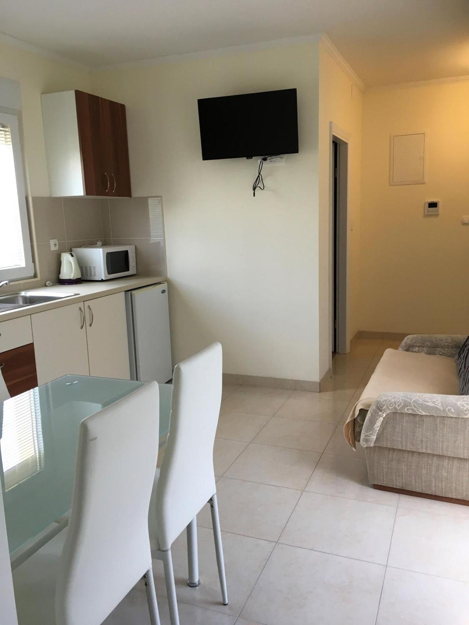 Apartments Lipovica Sukošan Kültér fotó